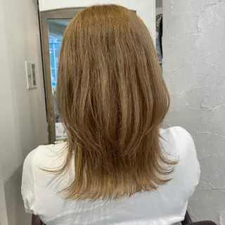 ミディアム equal銀座 黒田💚のヘアスタイル