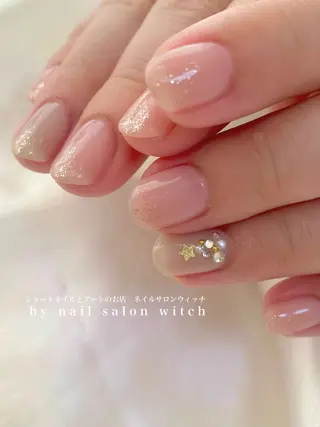 ネイル ショートネイル専門店　nail salon witch所属・縮 彩理のネイルデザイン
