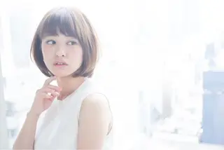 ミディアム おしゃれ染めで白髪を 染める/山口玲緒奈のヘアスタイル