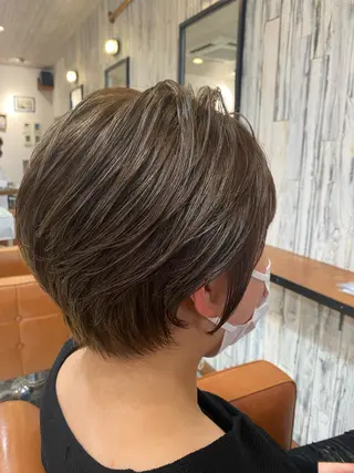 ショート くびれショート・ボブ カットorパーマ特化のヘアスタイル