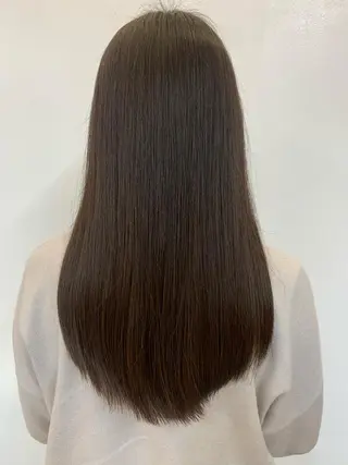 セミロング カラー トップ スタイリストのヘアスタイル