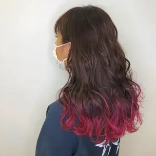 ロング カラー 渡邊 唯のヘアスタイル