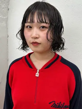 パーマ 村岡 桃果のヘアスタイル