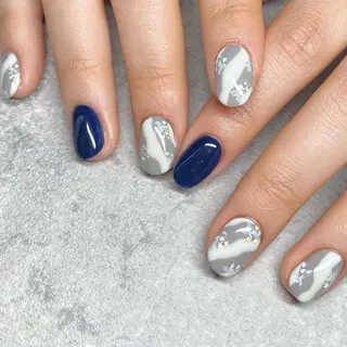 ネイル 山田 貴子のネイルデザイン