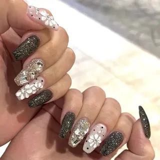 ネイル NAIL303 🛼 SHIORIのネイルデザイン
