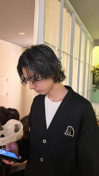 カラー メンズ ボブ／カラー／ ナガヌマサクラ🍒のヘアスタイル