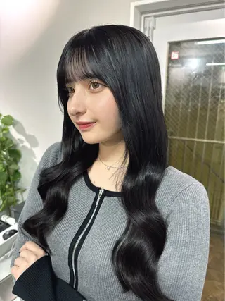 ロング カラー ハイトーン&髪質改善 &韓国エクステ🤎のヘアスタイル