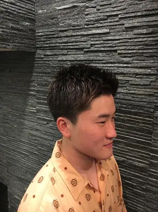 ショート メンズ 牧 颯斗のヘアスタイル
