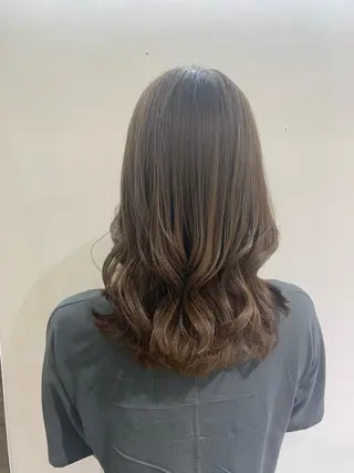 セミロング デジタルパーマ🫧 韓国風ヘア🫧サクラのヘアスタイル