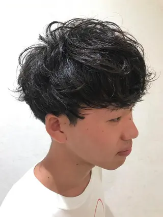 ショート パーマ メンズ Vir by browのヘアスタイル