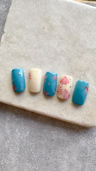 ネイル トータルサロンパイド ryokoのネイルデザイン