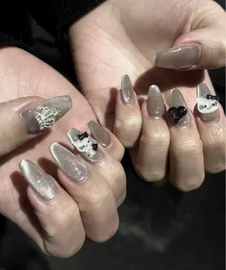 ネイル EmaNail+KIHAKUYA 肥後橋店所属・Emanail肥後橋 Hanaのネイルデザイン