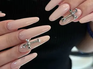 ネイル エリ🫧 nail池袋東口のネイルデザイン