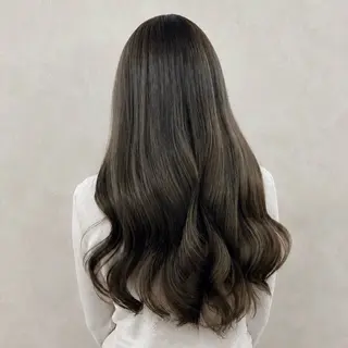 ロング カラー 梅原 姫🍬🐰のヘアスタイル
