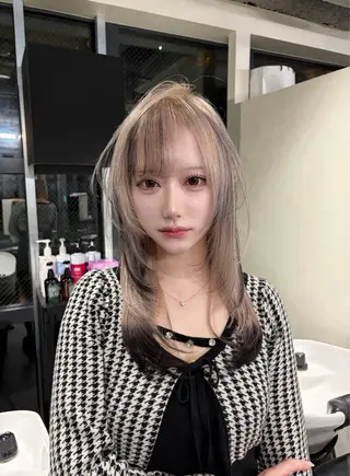 セミロング カラー Null原宿所属・jyui/原宿 ハイトーン/デザインのヘアスタイル