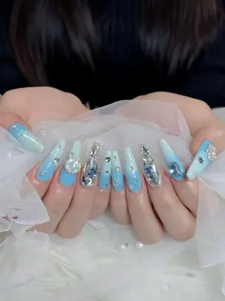ネイル Julli ジュリのネイルデザイン