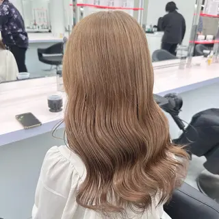 セミロング カラー 🫧ハイトーン🫧 ベージュ🫧徹哉のヘアスタイル