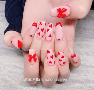 ネイル R inのネイルデザイン