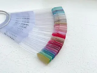 ネイル Regene ARAKIのネイルデザイン