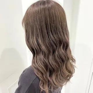 カラー 🪞official FRUITS渋谷🩰のヘアスタイル