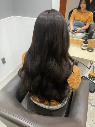 ロング miloc naha ナナカのヘアスタイル