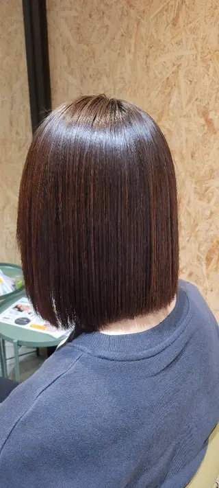 ミディアム 尾澤 尚希のヘアスタイル