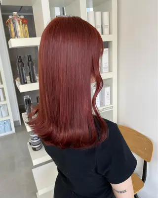 ロング 長山 茉白のヘアスタイル