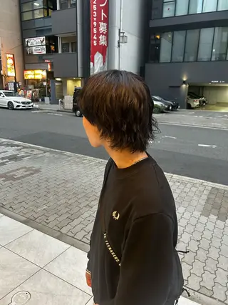 ショート カラー メンズ 顔周りレイヤー/ ふわあいりのヘアスタイル