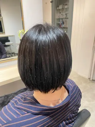 ショート カラー レイヤー♡ 石川優奈のヘアスタイル