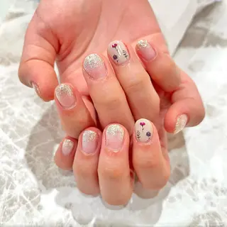 ネイル 脇坂 千晶のネイルデザイン