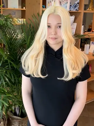 ロング カラー ヘアアレンジ 江坂エリア最安値◎ ブリーチ*土田のヘアスタイル