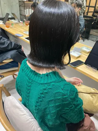 ショート ✨色持ちの良い艶 カラー✨蟹江真世のヘアスタイル