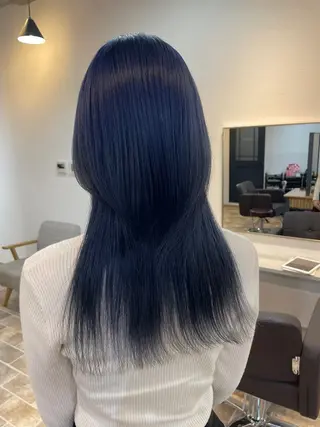 ロング カラー YUI/ ブリーチカラー🌷のヘアスタイル