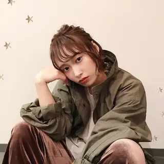 ミディアム ヘアアレンジ 市川 千夏のヘアスタイル