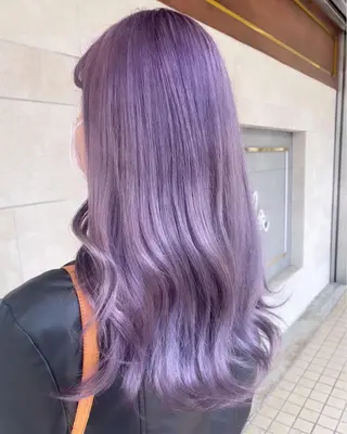 ロング Su-chi-🧴 /ミルクティーカラーのヘアスタイル