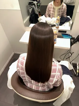 セミロング 美髪特化✨ 伊織✨縮毛矯正✨のヘアスタイル