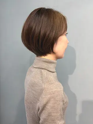 ショート S. Hitomiのヘアスタイル