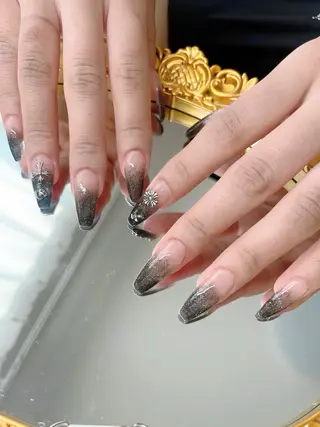 ネイル Crystal Nailのネイルデザイン