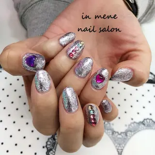 ネイル IN MENEのネイルデザイン