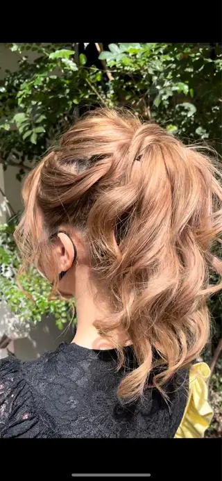 セミロング 早稲田 千尋のヘアスタイル