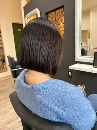 ショート カラー YURA hairのヘアスタイル