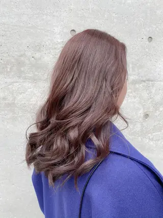 セミロング カラー 【透明感、艶髪】西村 有司のヘアスタイル