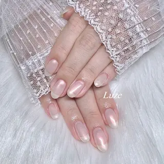 ネイル Luze 泉 明日花のネイルデザイン