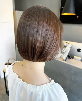ミディアム カラー un ジュリアのヘアスタイル