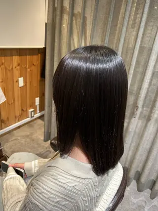 ミディアム 武井 哉子のヘアスタイル