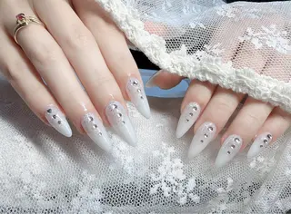 ネイル Mio NailsalonUのネイルデザイン