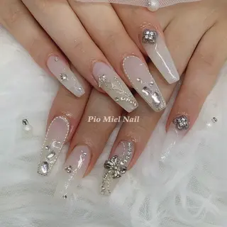 ネイル HANA 長さだしのネイルデザイン