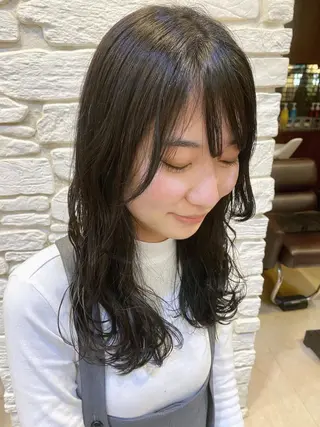 ロング カラー ヘアアレンジ 溝口 ひなこのマツエク・マツパデザイン