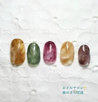 ネイル ショートネイル 森のさんぽ道のネイルデザイン