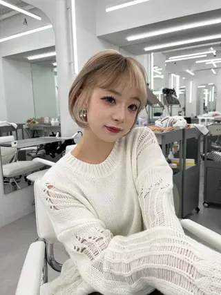 ミディアム カラー 透明感カラー✨🩵 韓国ヘアkanatoのヘアスタイル